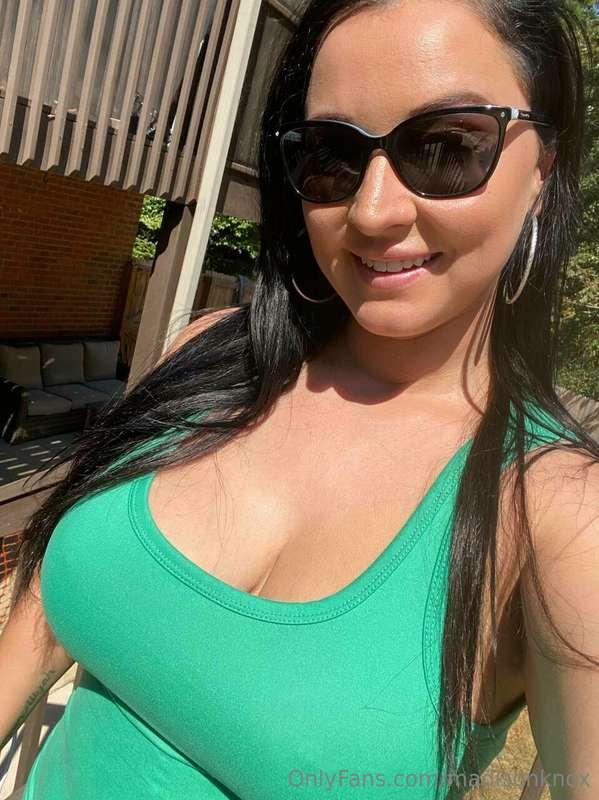 if you would taste my pussy like this post 🐱