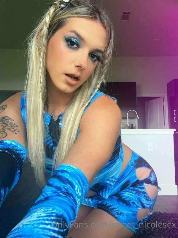 @cloexrain is FREE & is ready to be a nasty slut with you🤪💦 ..