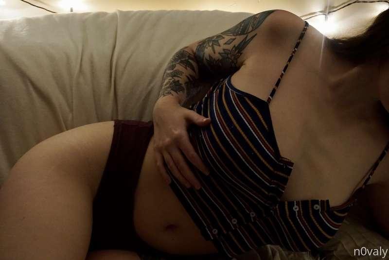 took a few pics in some dim lighting... can’t wait to show y..