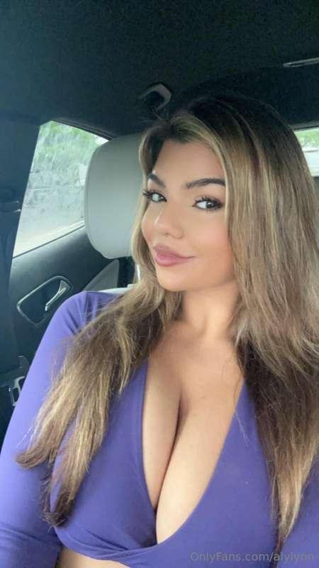 happy monday babes 😘