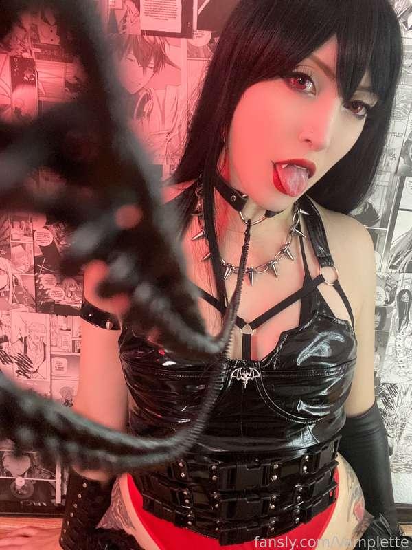 vamplette image #2