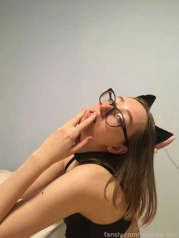 I want to purr in your ear😏😏


#fyp #virgin #pussy #student #dirty #naughty #erotic  #thin #naked #undress