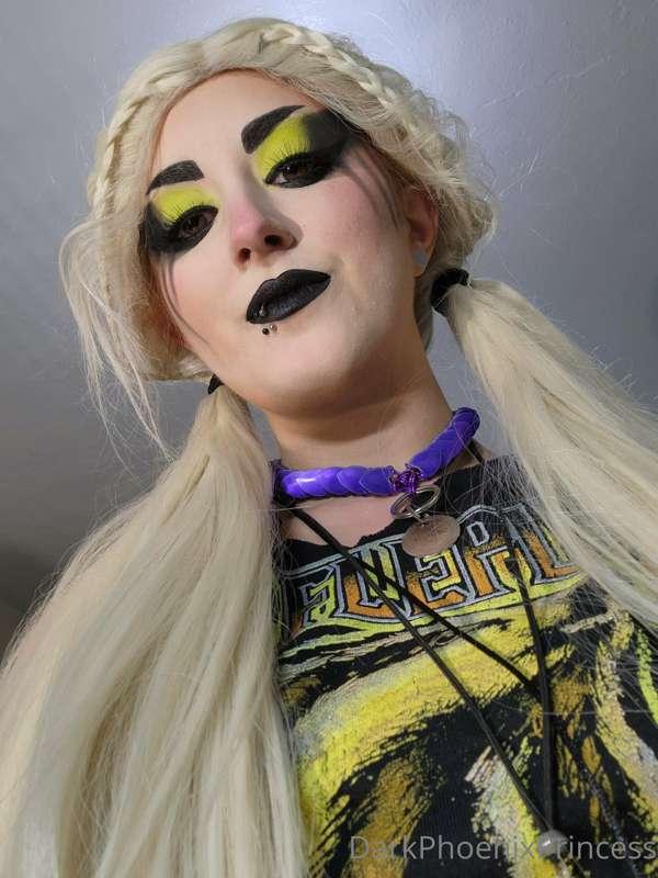 Sorry I've been MIA, I've been visiting a friend in another ..