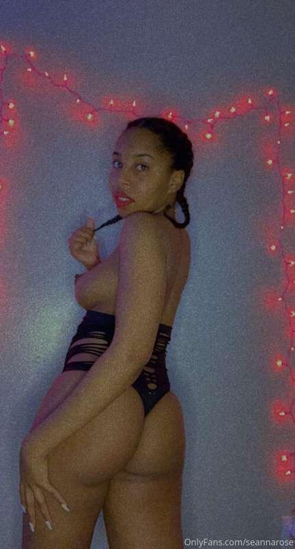 Hey loves 🥰!!
I started my V-day ❤️❣️😻 special TODAY! I have..