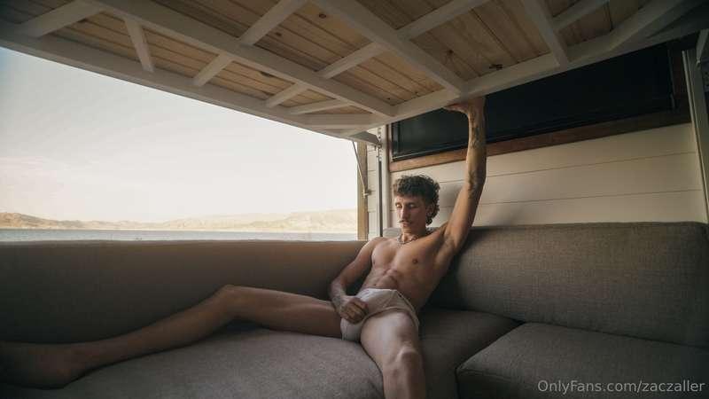 be honest… did I just become your new favorite view? 😏