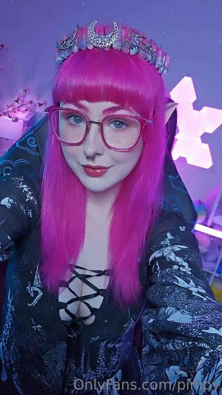 Live now on http://twitch.tv/pinipy for my Birthday Celebrat..