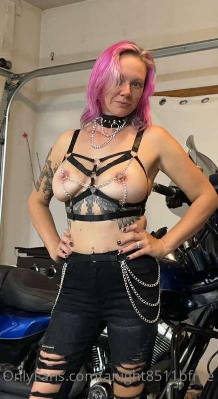 Doing a photo shoot in this this weekend? Come to my vip to ..