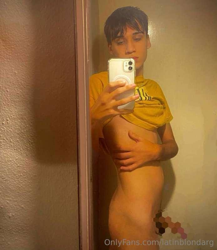 🔥FREE ACCESS NOW🔥Hey babe, I’m @kevvoff — your next obsessio..