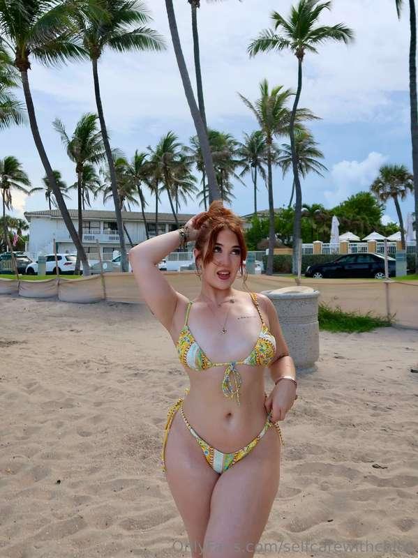 what do u guys think about this bikini? 👙