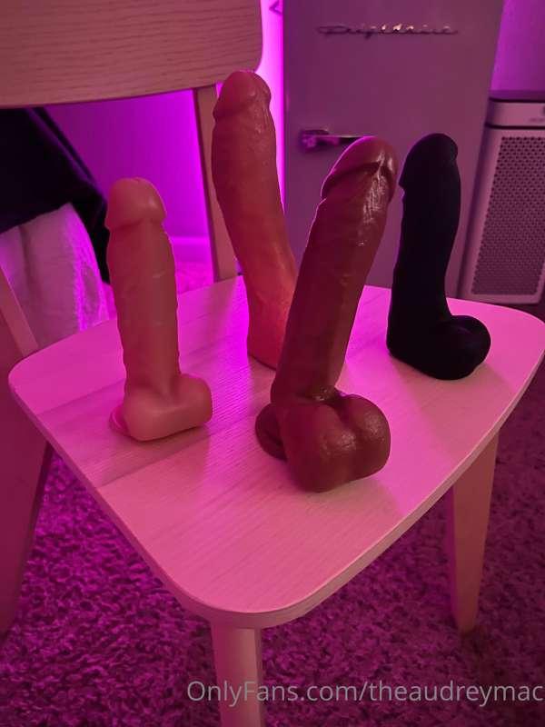 who shall I fuck first 😏☺️🤤