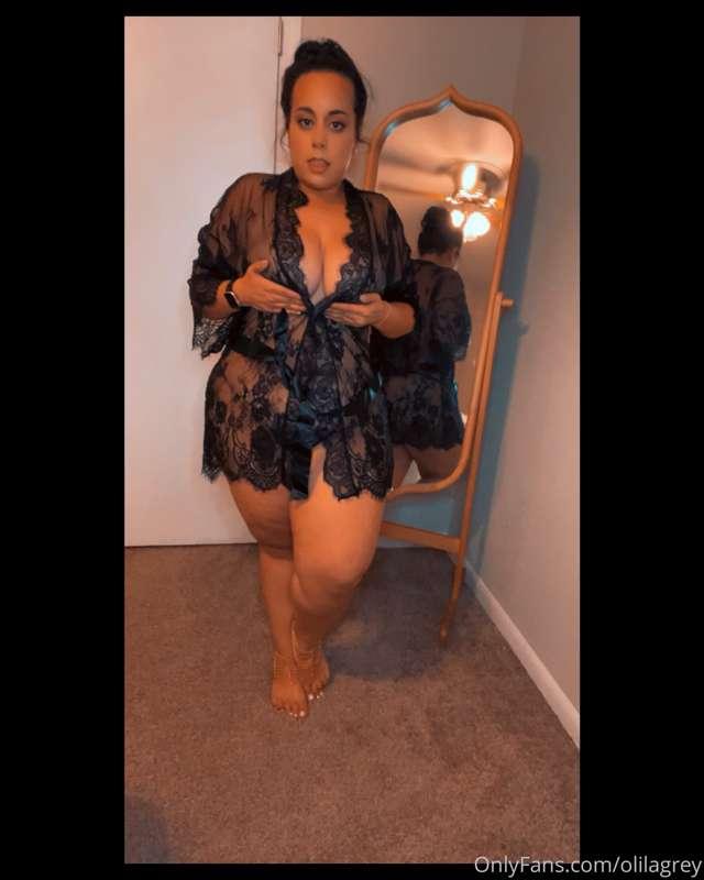 Your favorite Egyptian BBW 🤎🤎🤎 
Ask how to get added to my P..