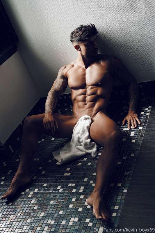 My best of content is in my vip page , enjoy it like my fans..