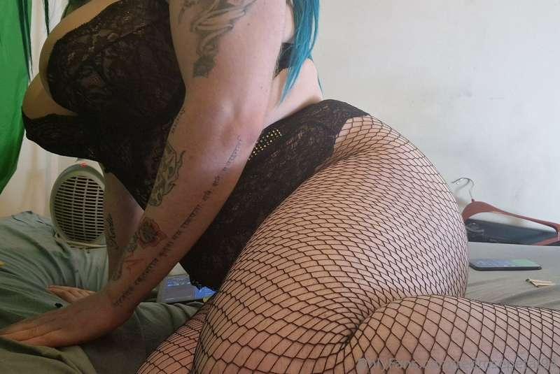 redrosepetal94 image #5