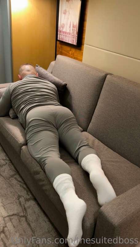 thesuitedboss image #0