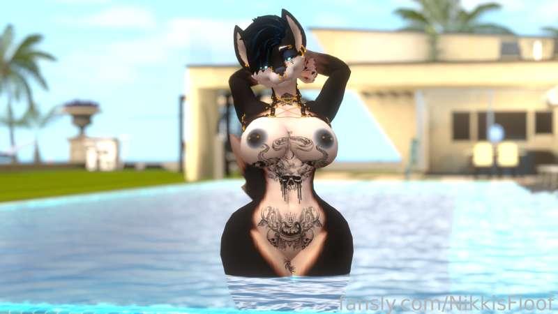 nikkisfloof image #3