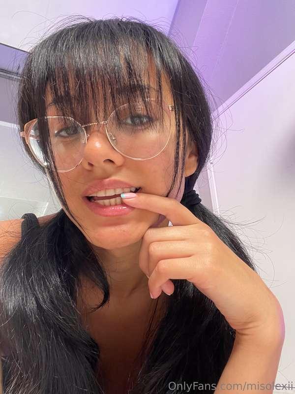How badly do you want to ruin me? 😏💋