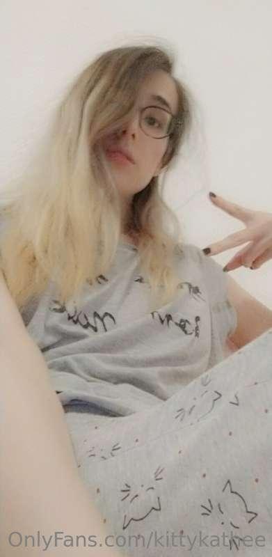 Just a little selfie today :3
