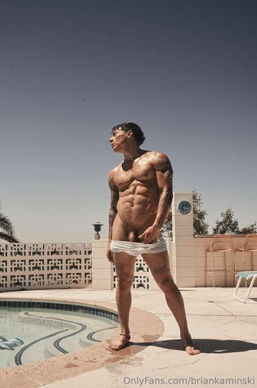 New shoot featuring @milomarkx That bod be body'ing---------..