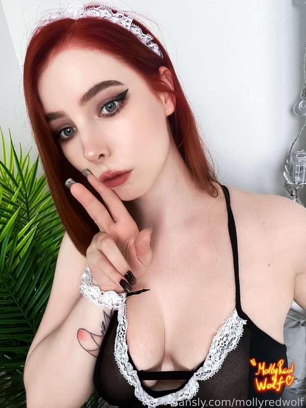mollyredwolf image #5