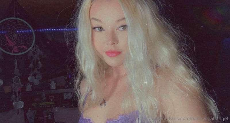 Sexy things coming from me all day tomorrow so be ready for ..