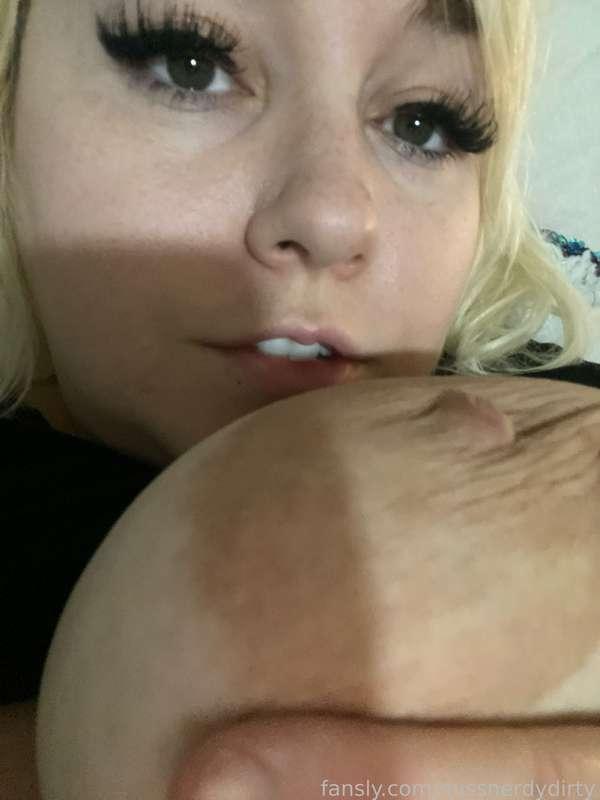 missnerdydirty image #1