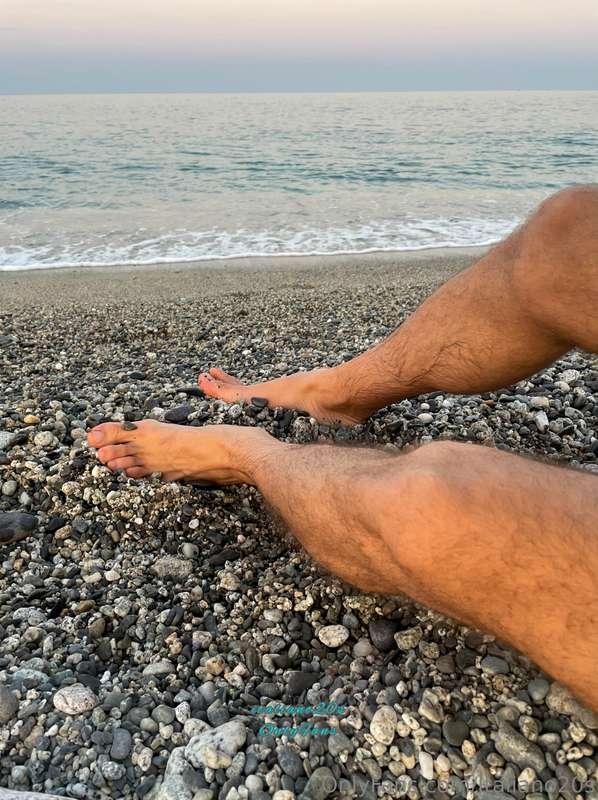 🇮🇹 Nessuno dei miei amici é voluto venire in spiaggia con me..