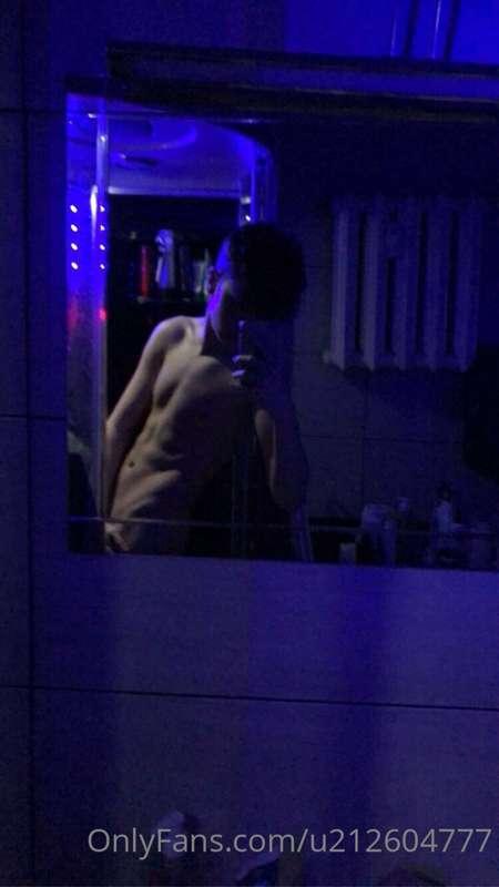 Lets take shower together 😏