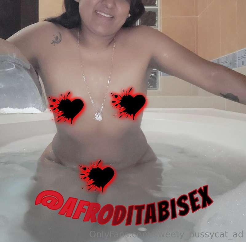 ^_^^_^😍😍 Afr0d1t4 B1s3X (●ˇ∀ˇ●)@afroditabisexDisponible @afr..