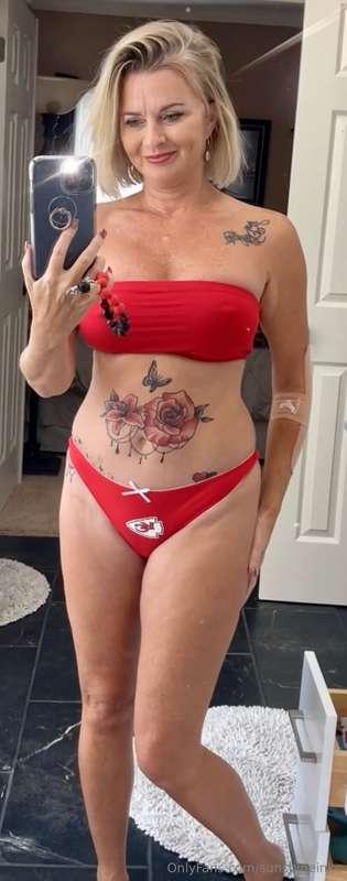 WE GONNA GET IT NAILED DOWN TONIGHT 🏈🏈🏈🏈🏈🏈