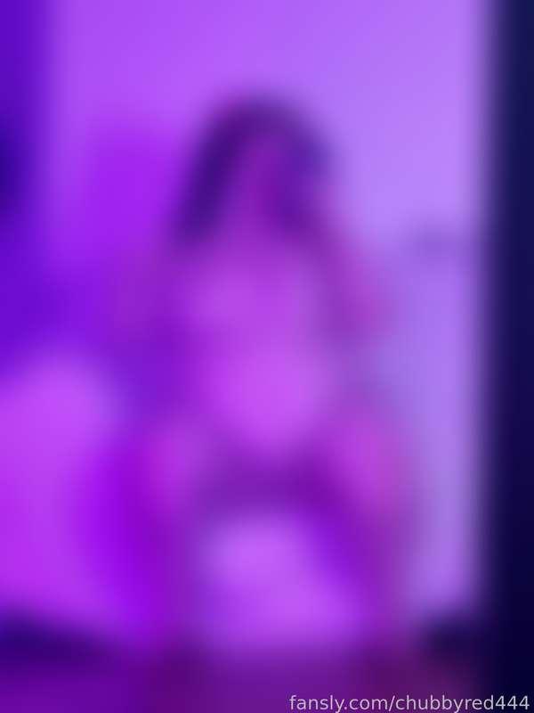 chubbyred444 image #1