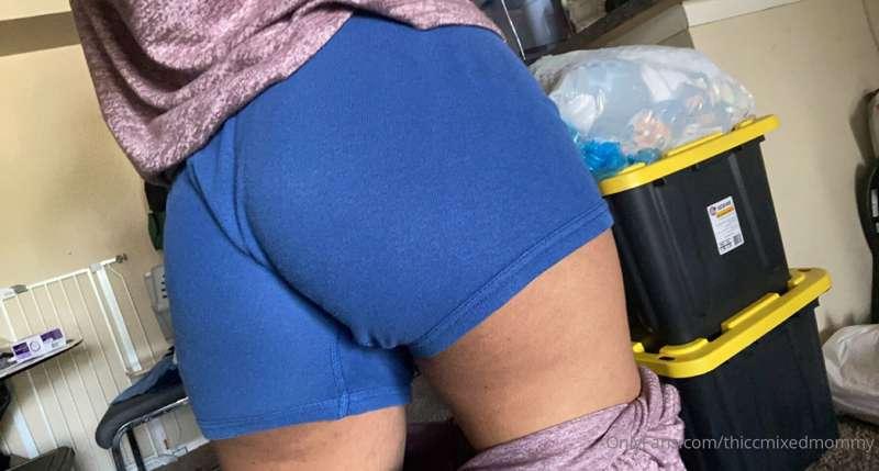 Admit it, I’d probably look better in your underwear too 🥰❤️