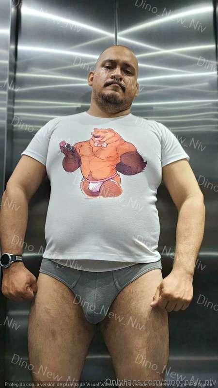Día aburrido, pero buen día al fin. Tengo leche tibia, ¿gust..