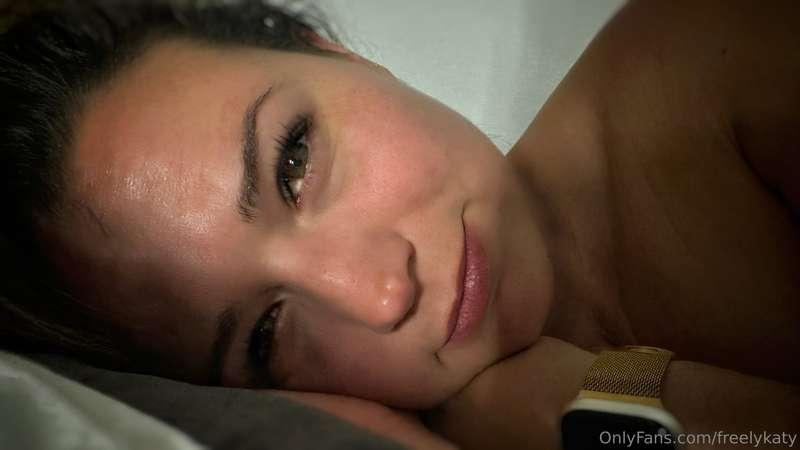 Waking up after some very spicy 🌶️ dreams
Message me if you ..