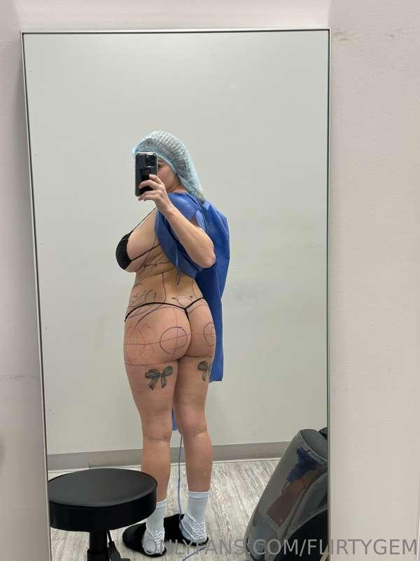 Sorry I have been MIA my loves 💋 Today is surgery day. I wil..