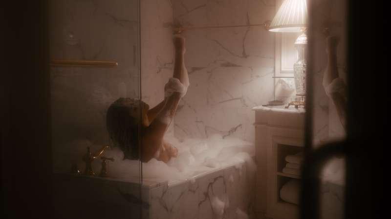 I love bubble baths so much 🛁