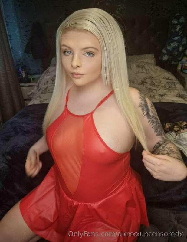 Bet you’d love to be my little secret, wouldn’t you?