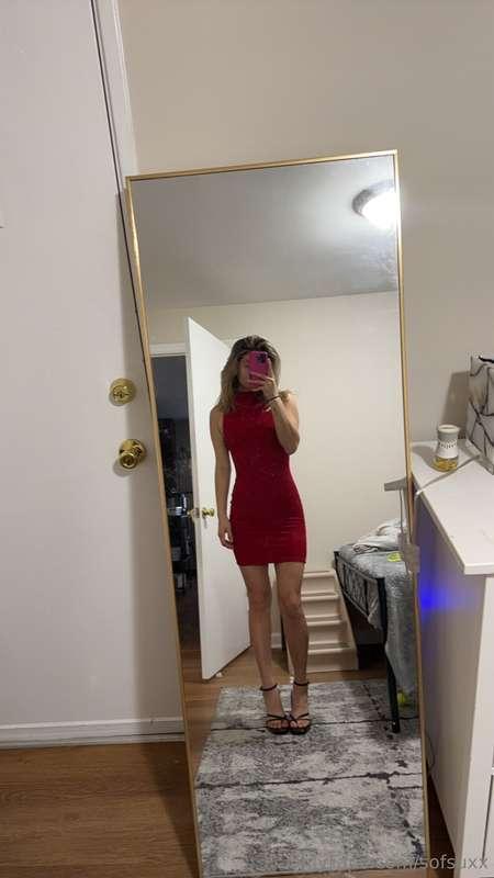 Which one looks better? Red or black? 🖤❤️