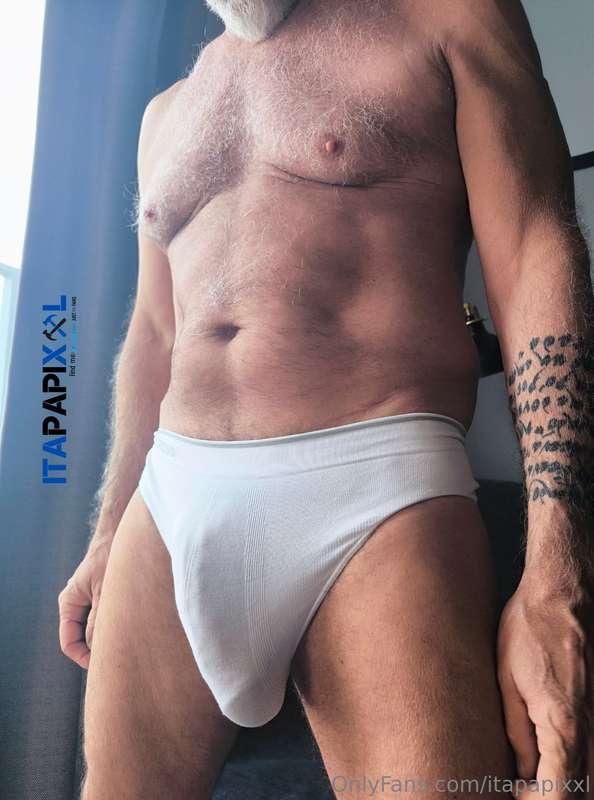 do you like underwear? Those where pretty new and put it on ..