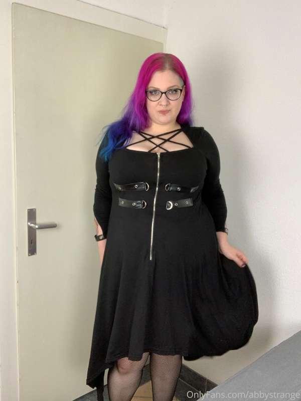 Do you like my new dress?