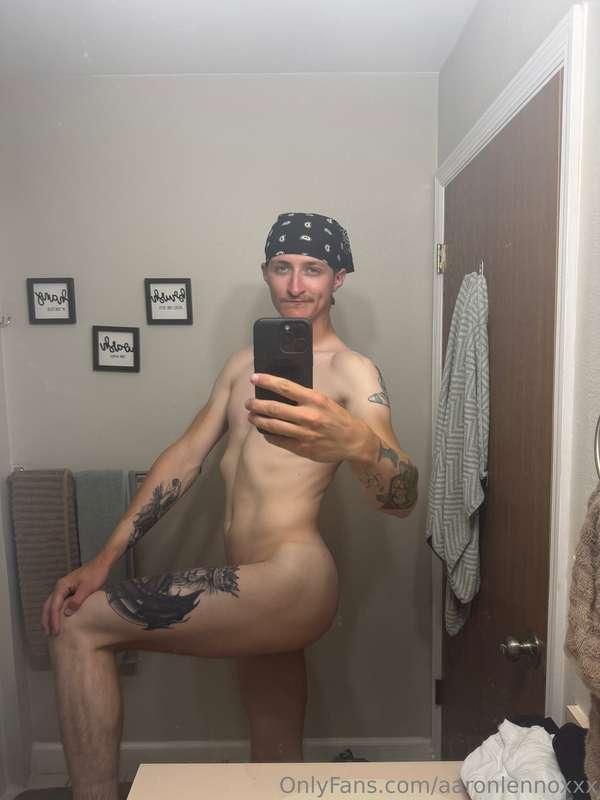aaronlennoxxx image #1