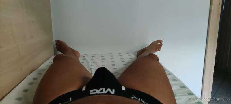 @johnnyxxx  E svegliarsi ⏰la mattina...🥱☀️