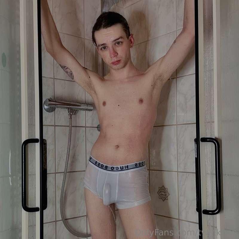 Wanna see more?🍆