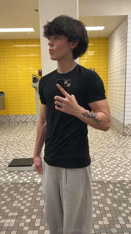 Trust me, you won't regret joining me... 😏want more fun? Vis..