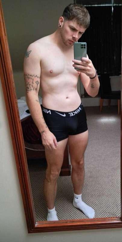 boysnext_doorr_free image #4