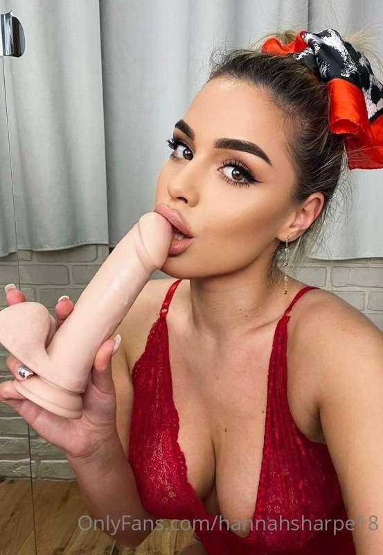 @avatorres voted the hottest girl next door is always down t..