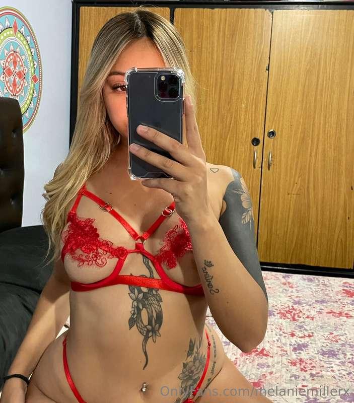 Do you like red lingerie?❤️😈