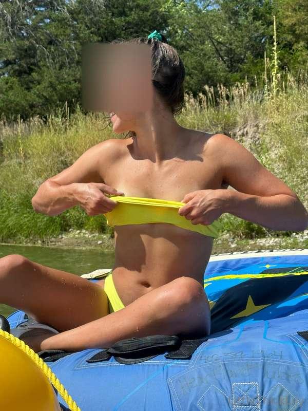 littlethicklily image #0