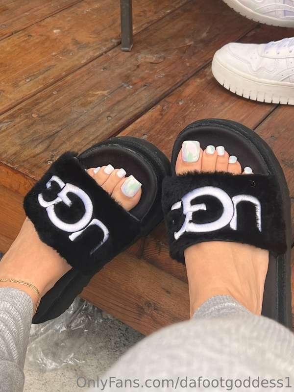 dafootgoddess1 main image