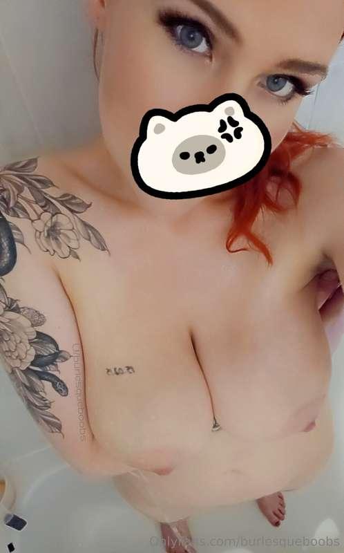 Which did you look at first... My eyes or my tits?