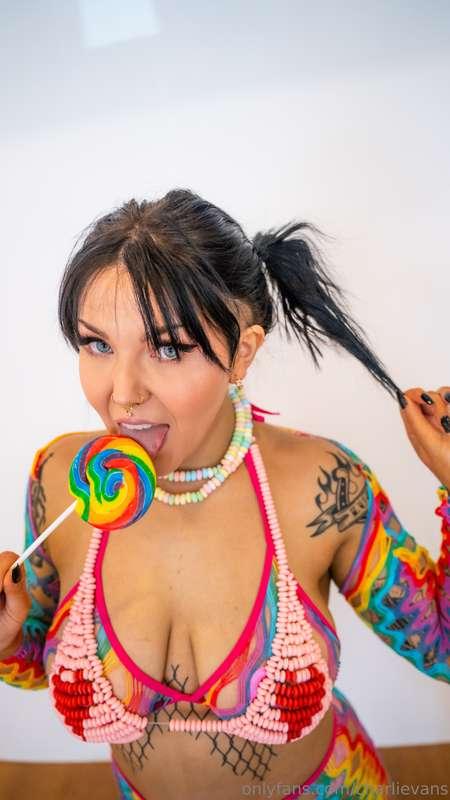 i want candy 🍭 my favourite favourite favourite set ever dro..